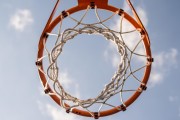 CBA广东男篮最新签约消息：前北控外援萨林杰税后120万美元加盟华南虎！